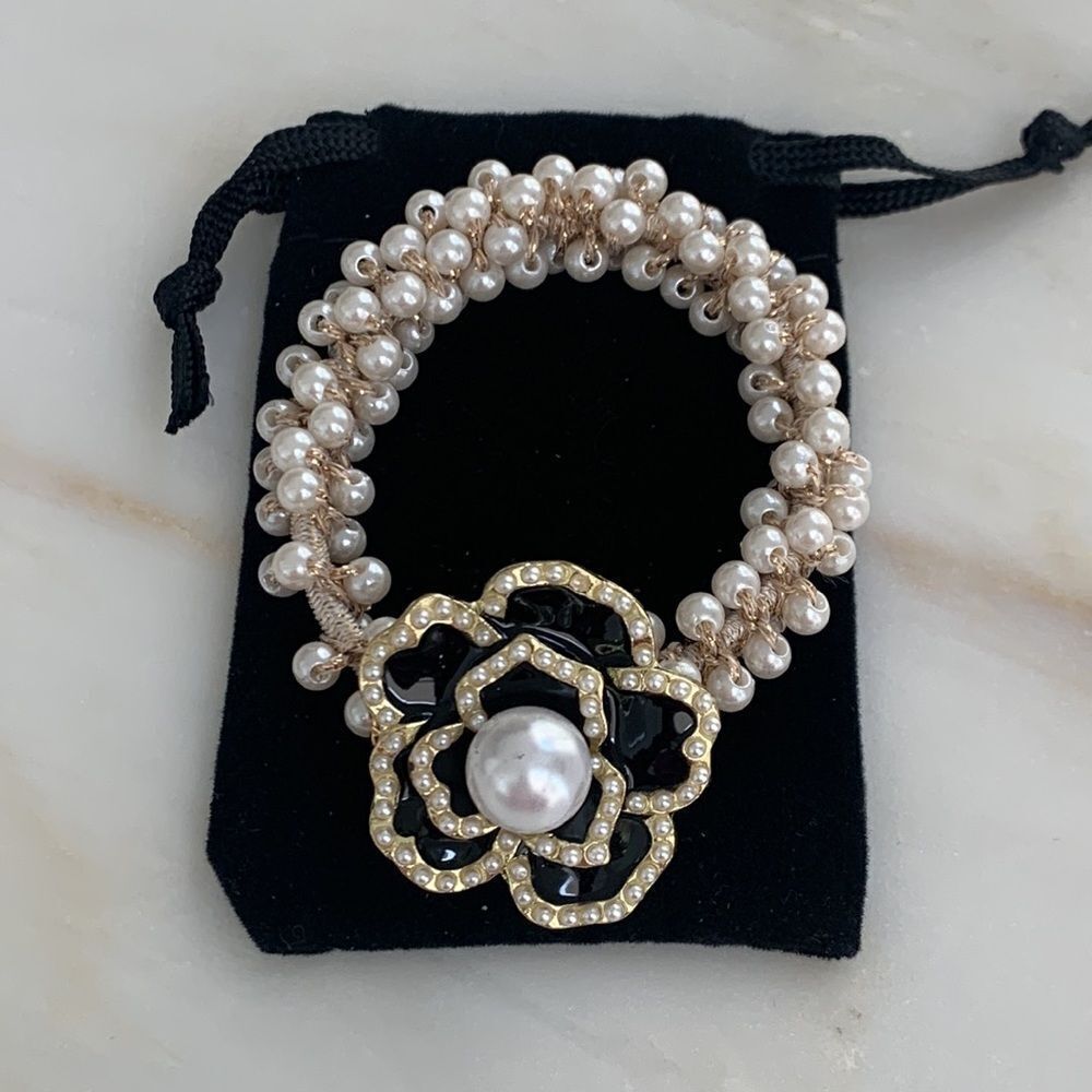 Camellia Flower Hair Tie with Faux Pearls – Black Enamel & Golden Charm